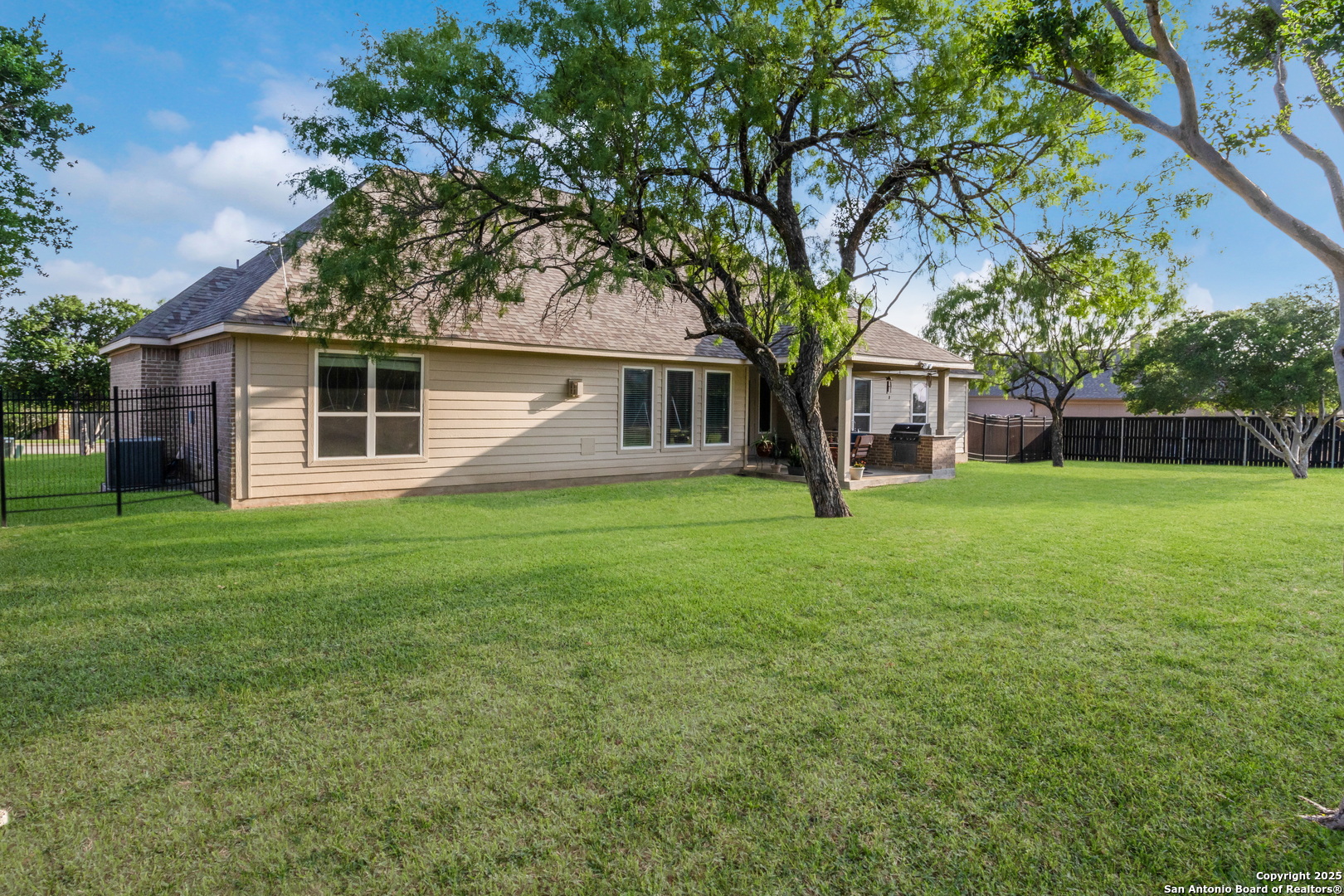 364 Stone Trail Castroville, TX 78009 - Photo 29 of 31