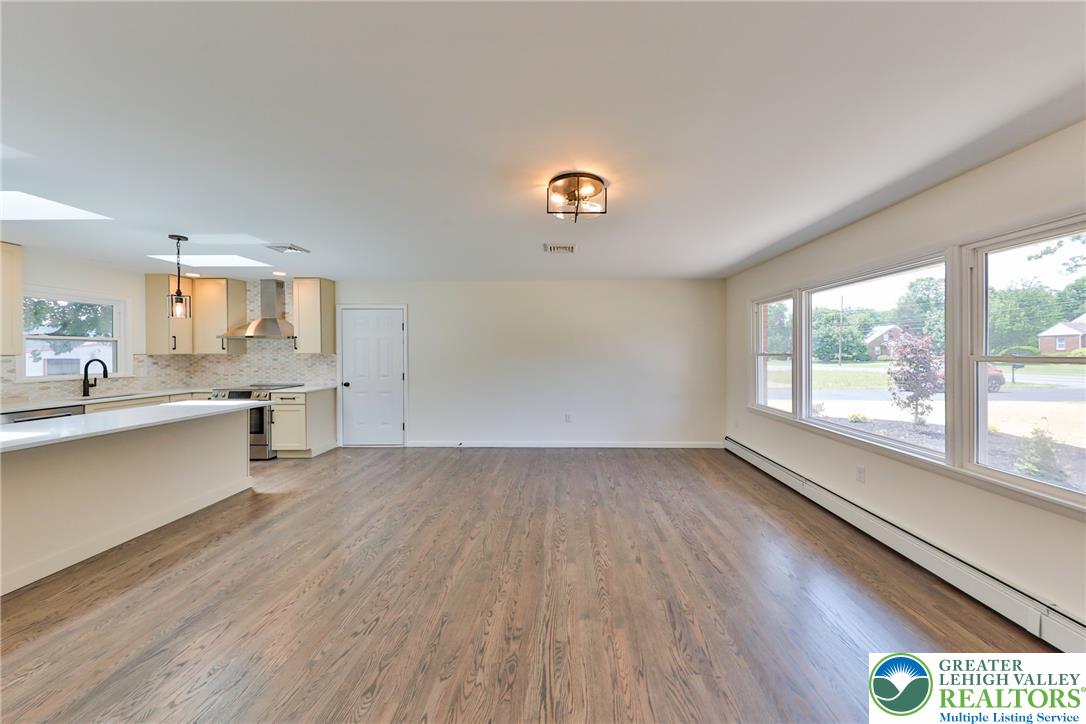 4830 Kernsville Road Orefield, PA 18069 - Photo 7 of 43