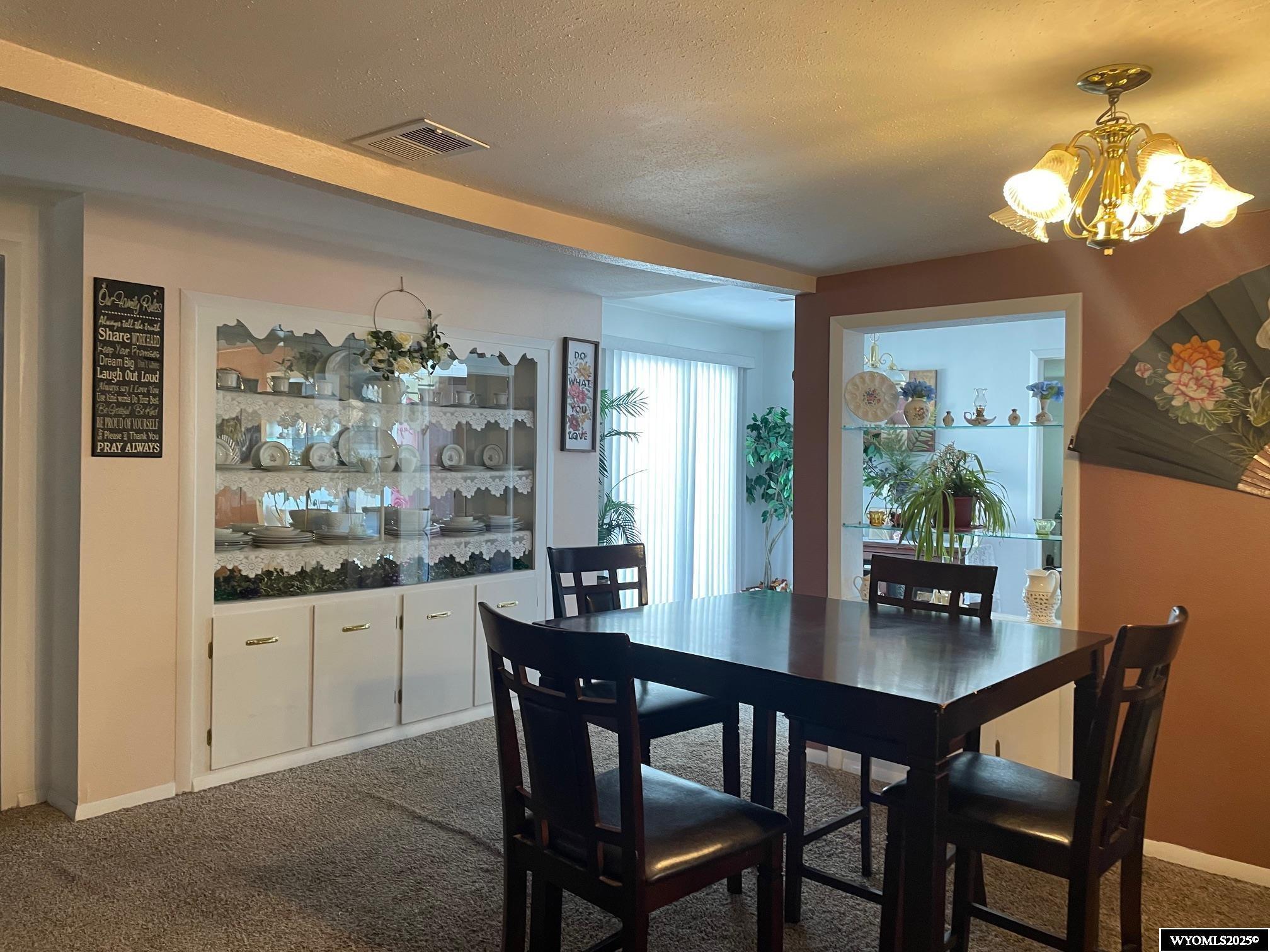 304 West Center Street Rawlins, WY 82301 - Photo 6 of 12