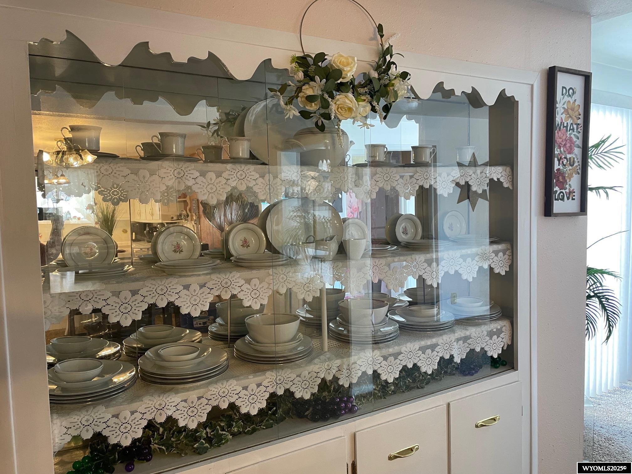 304 West Center Street Rawlins, WY 82301 - Photo 7 of 12