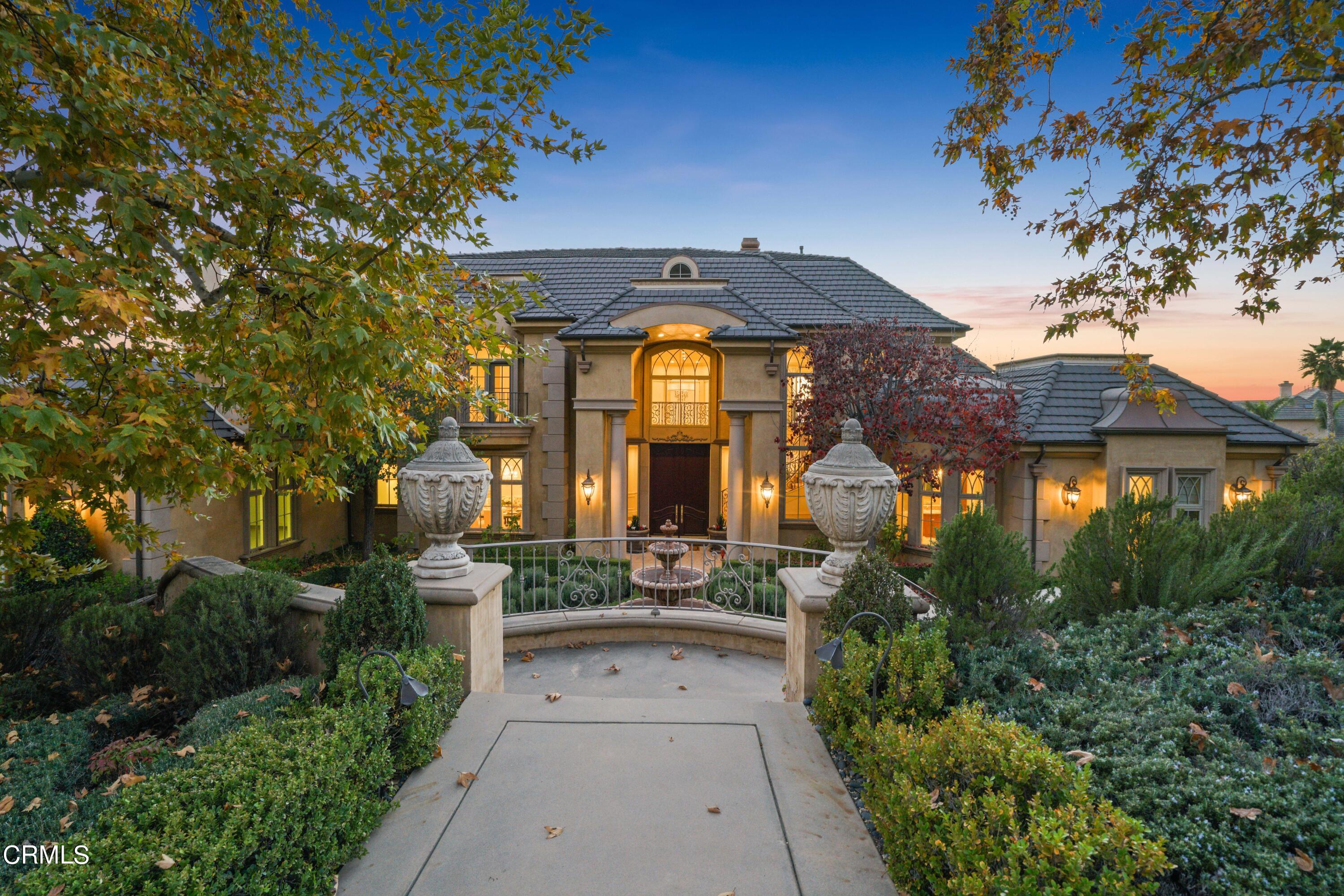 2323 Crystal Lane Pasadena, CA 91107 - Photo 4 of 72 a front view of a house with a yard