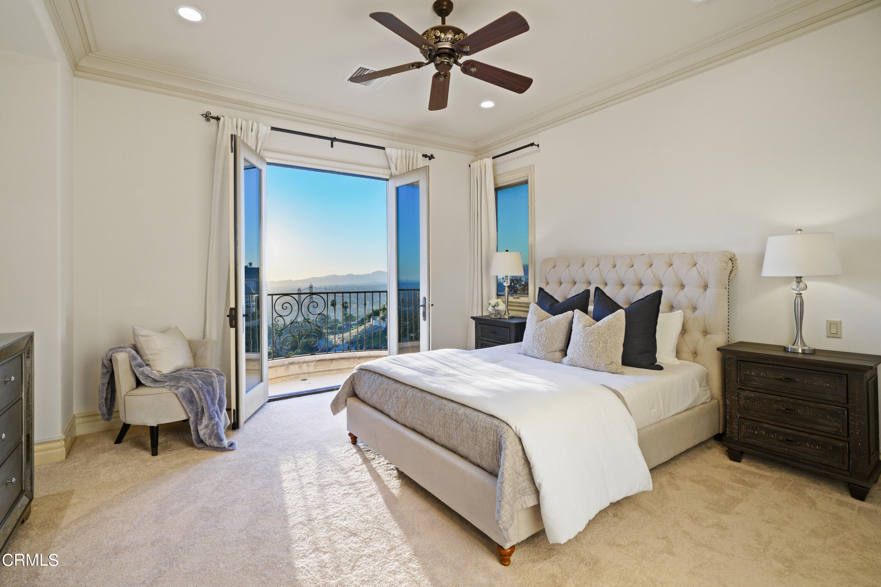 2323 Crystal Lane Pasadena, CA 91107 - Photo 43 of 72 a bedroom with a bed and a couch