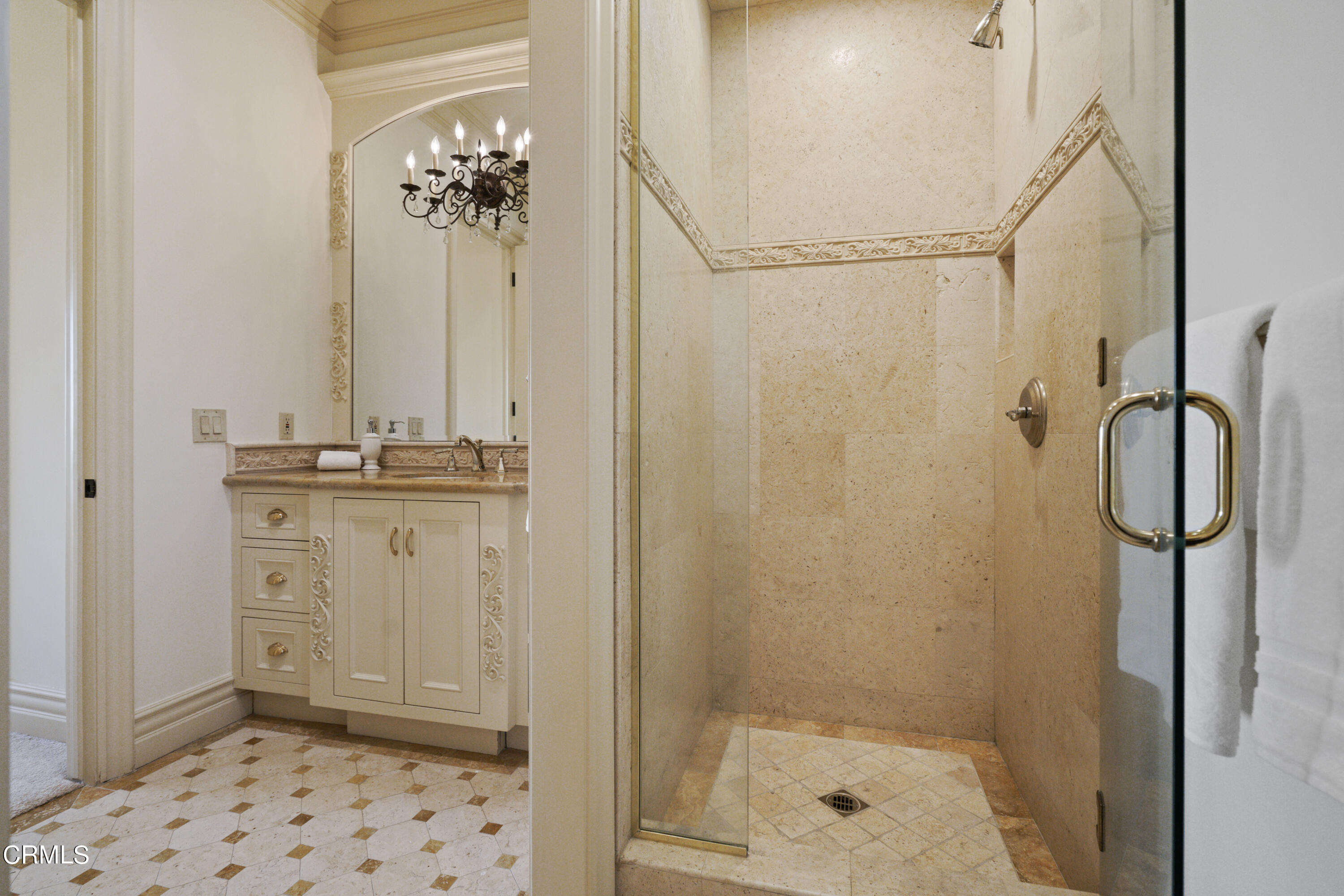 2323 Crystal Lane Pasadena, CA 91107 - Photo 45 of 72 a bathroom with a shower