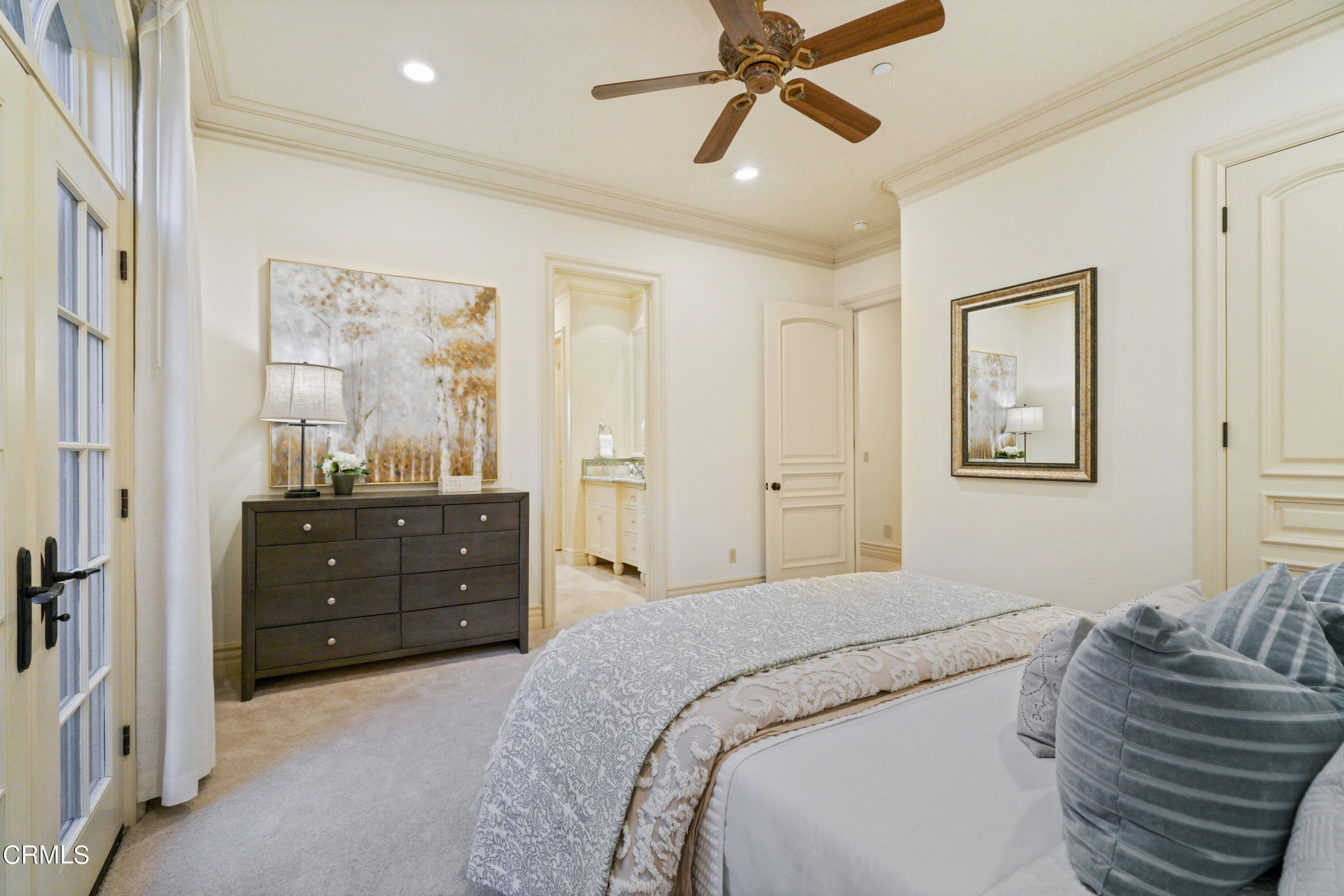 2323 Crystal Lane Pasadena, CA 91107 - Photo 49 of 72 a bedroom with a bed and a window