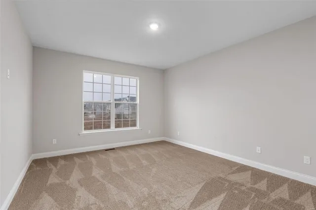 $374,900 | 1 Lansford @ Ryehill Manor Street, St. Peters, MO 63376