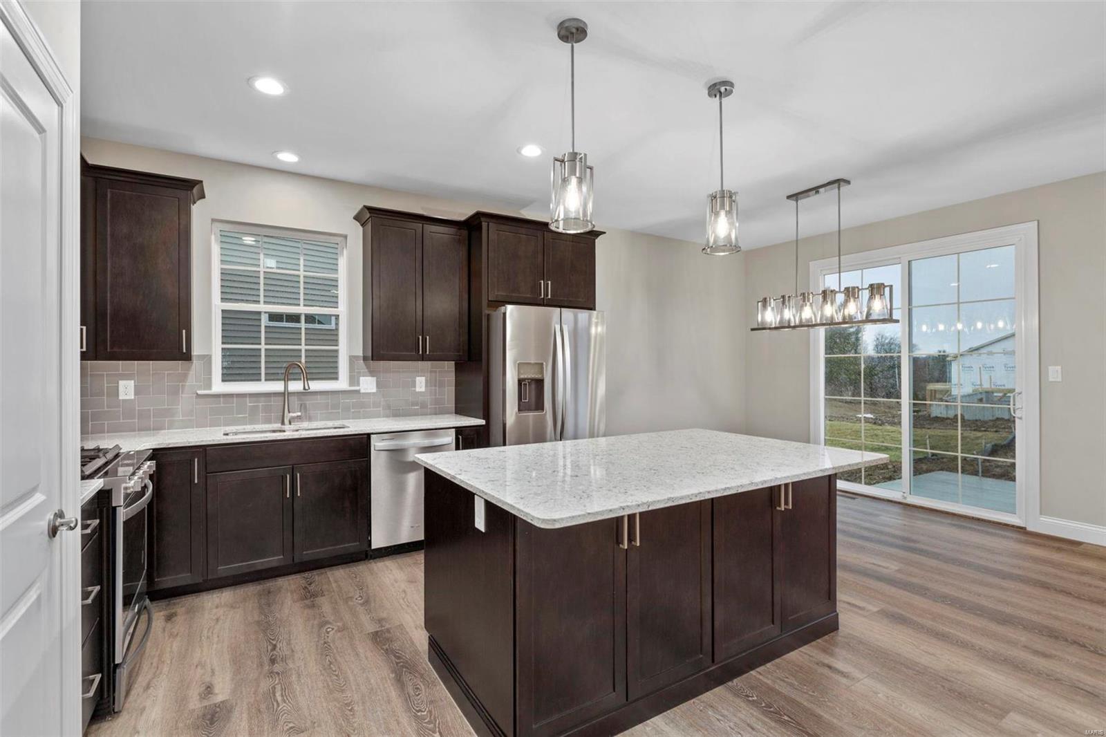 1 Lansford @ Ryehill Manor Street St. Peters, MO 63376 - Photo 10 of 16