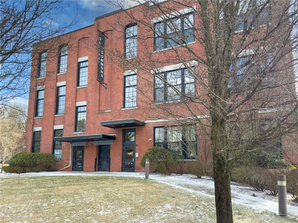 685 Social Street, Unit 310 Woonsocket, RI 02895 - Photo 2 of 26