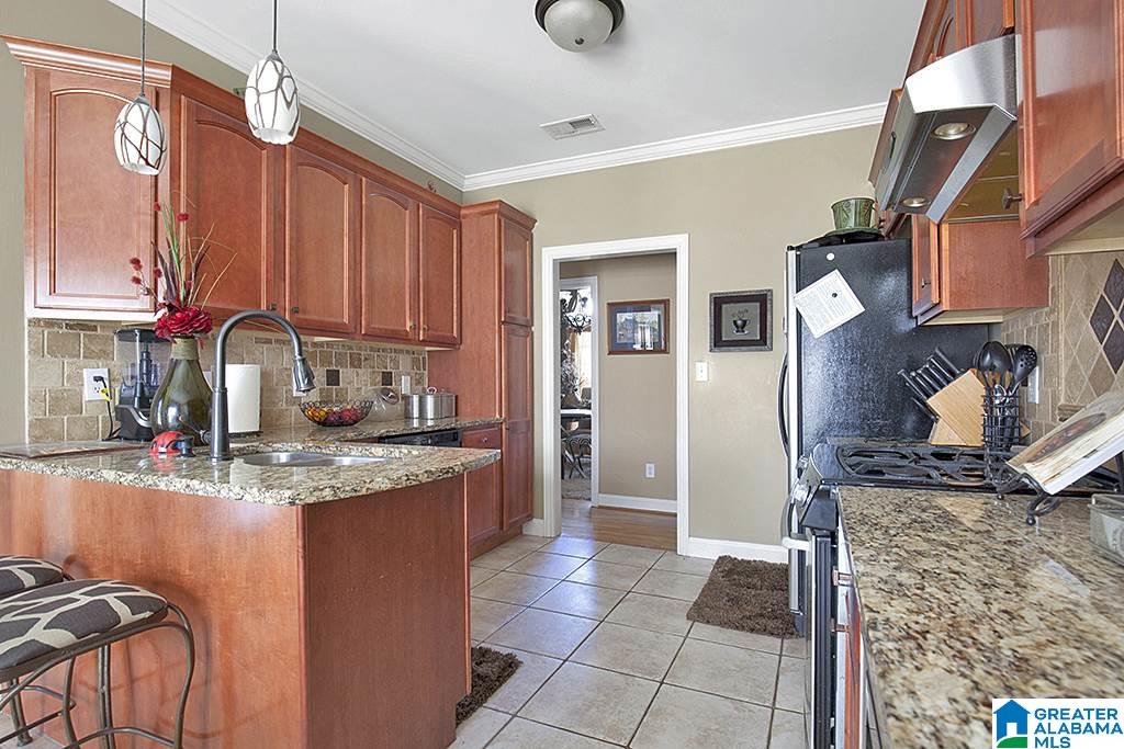 710 Ridgefield Circle Odenville, AL 35120 - Photo 12 of 25