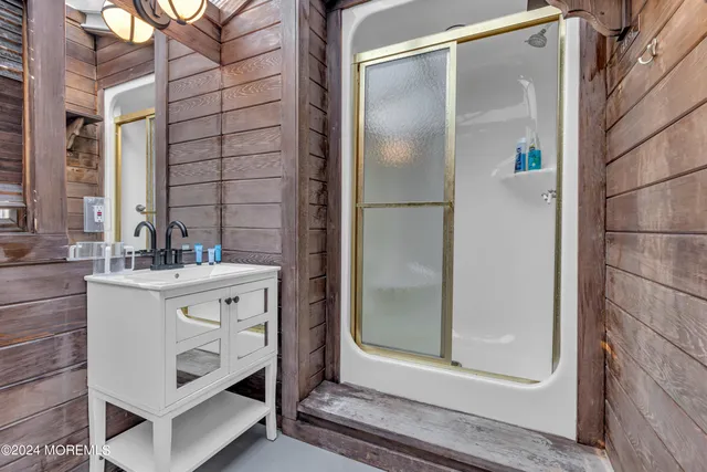 $1,590,000 | 222 Bartley Road, Jackson, NJ 08527