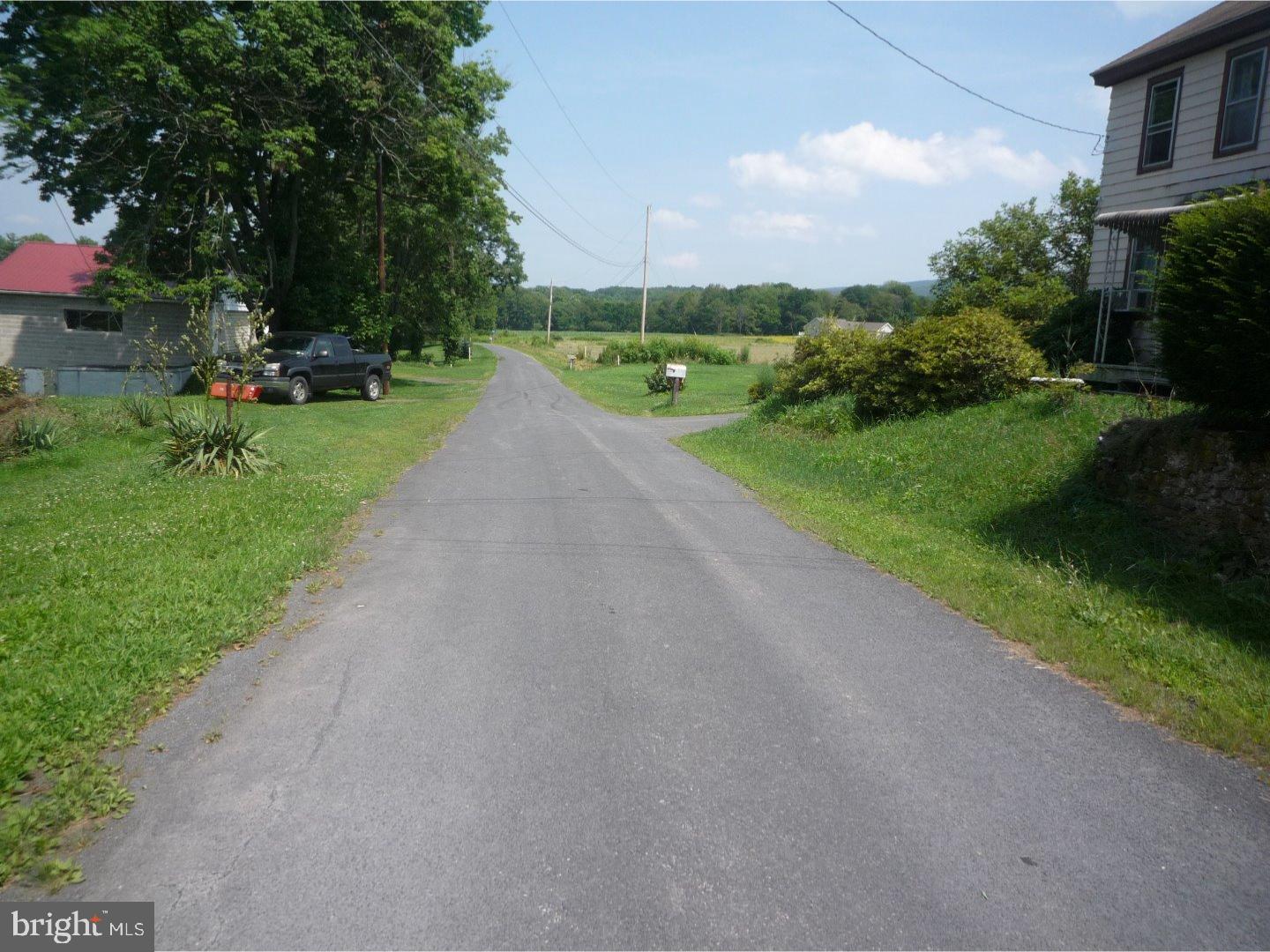 83 Loop Road Pine Grove, PA 17963 - Photo 5 of 14 Gallery Image 5