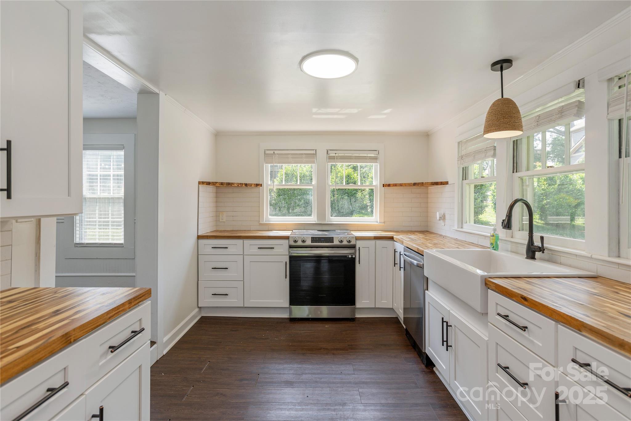 540 Fairview Road Asheville, NC 28803 - Photo 15 of 30 Gallery Image 15