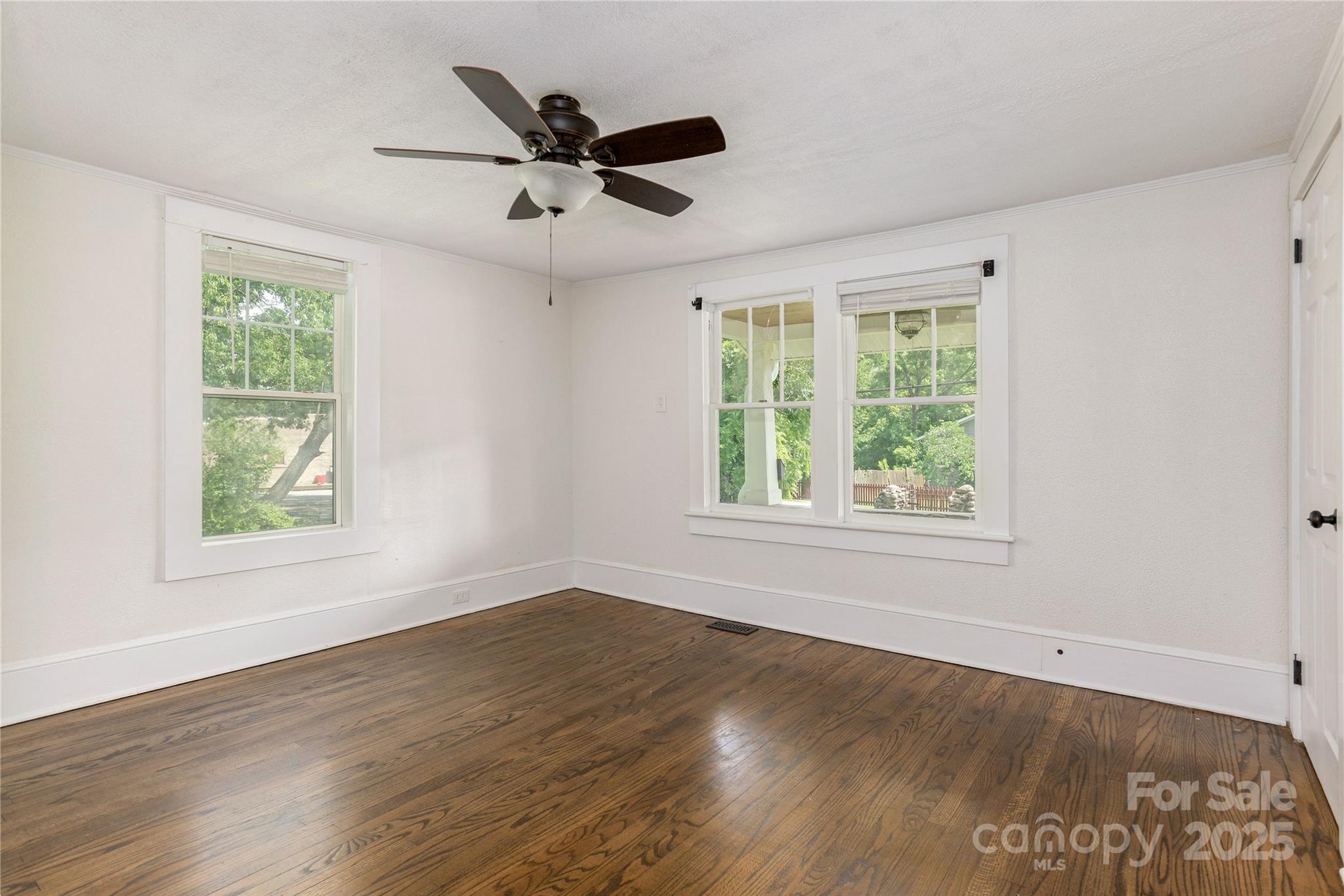540 Fairview Road Asheville, NC 28803 - Photo 18 of 30 Gallery Image 18