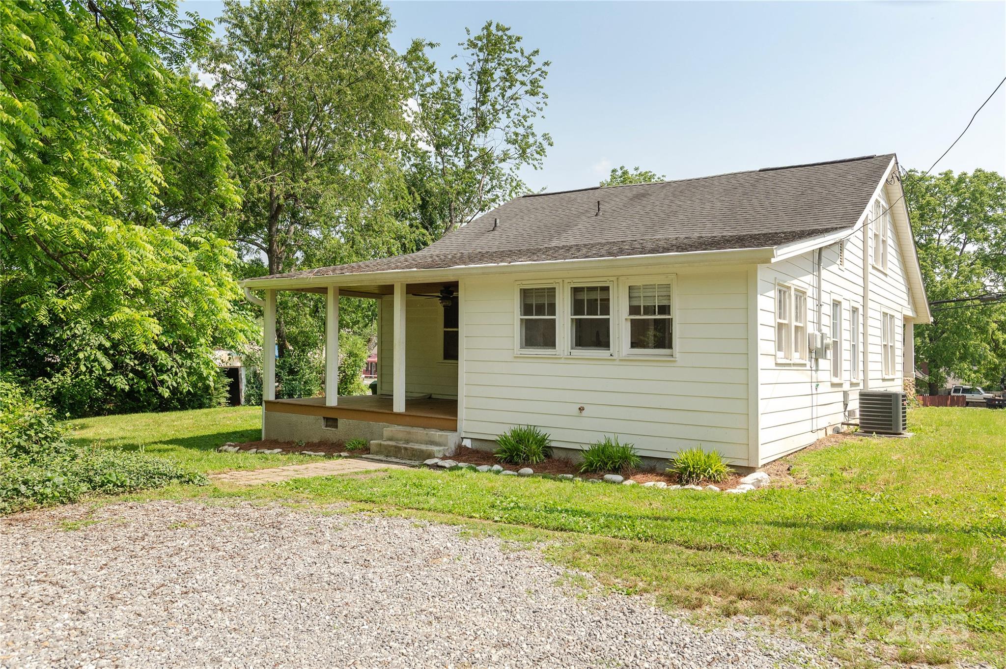 540 Fairview Road Asheville, NC 28803 - Photo 29 of 30 Gallery Image 29