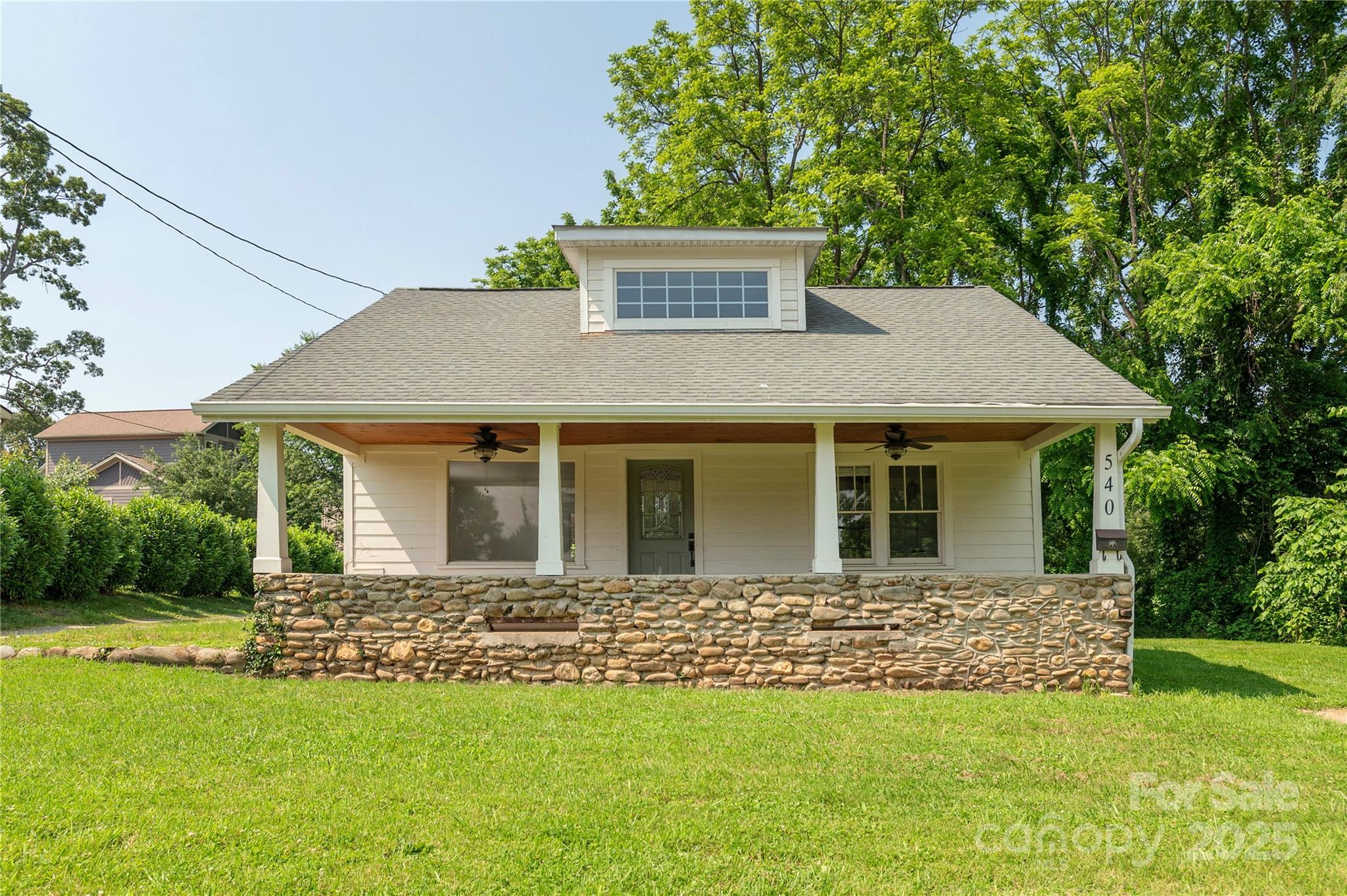 540 Fairview Road Asheville, NC 28803 - Photo 4 of 30 Gallery Image 4