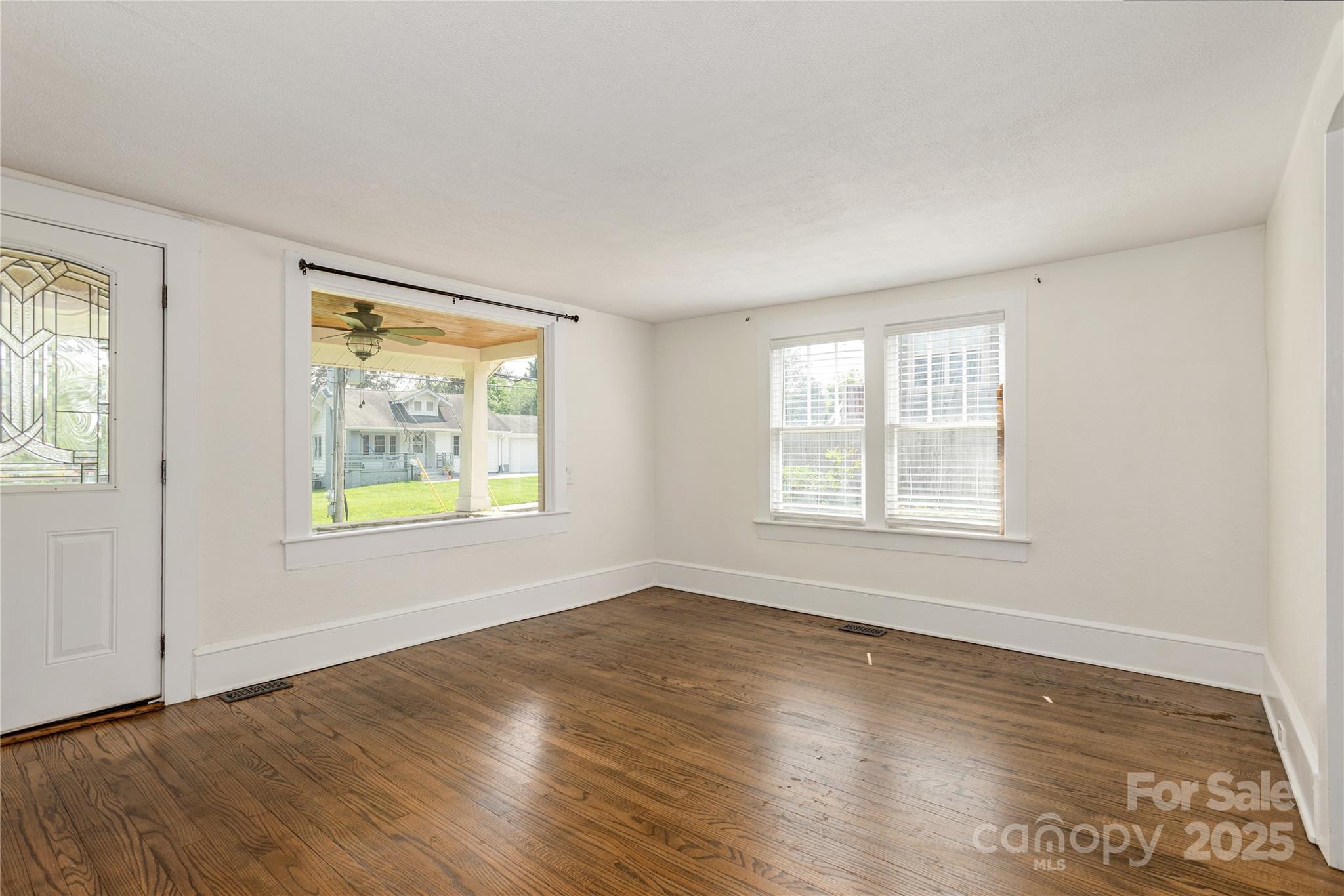 540 Fairview Road Asheville, NC 28803 - Photo 8 of 30 Gallery Image 8