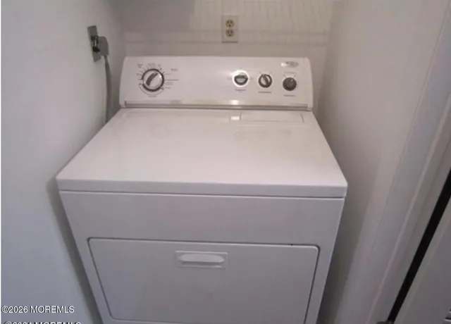 $352,000 | 1811 Waters Edge Drive, Toms River, NJ 08753