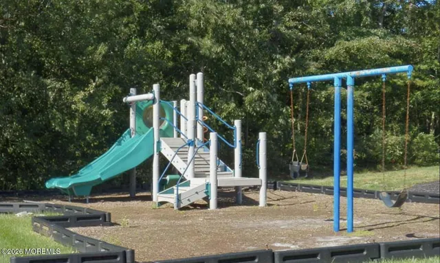 $352,000 | 1811 Waters Edge Drive, Toms River, NJ 08753