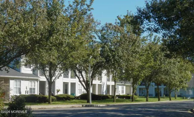 $352,000 | 1811 Waters Edge Drive, Toms River, NJ 08753