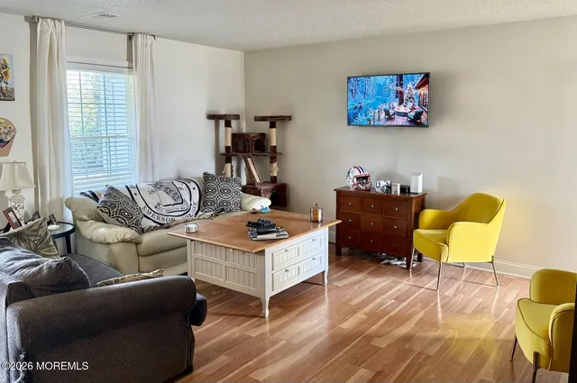 $352,000 | 1811 Waters Edge Drive, Toms River, NJ 08753