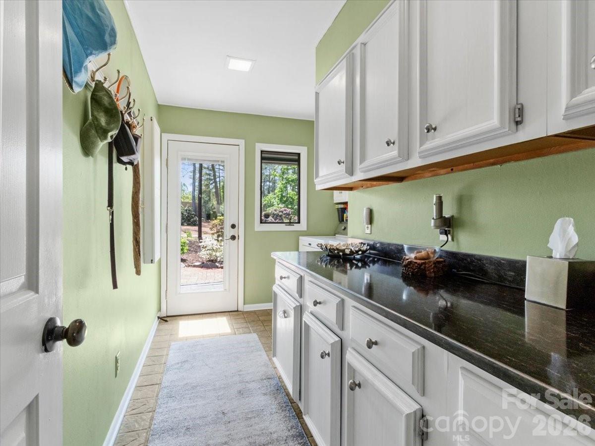 68 Acorn Road Asheville, NC 28804 - Photo 23 of 47 Gallery Image 23