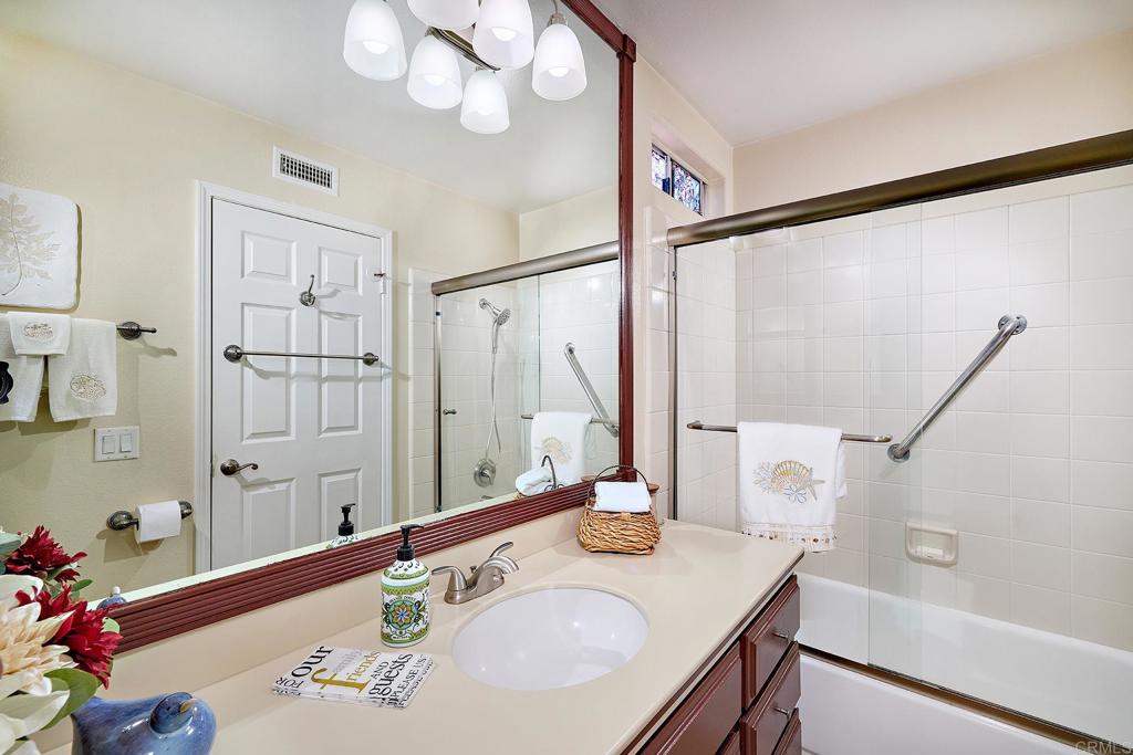 5090 Siros Way Oceanside, CA 92056 - Photo 17 of 35