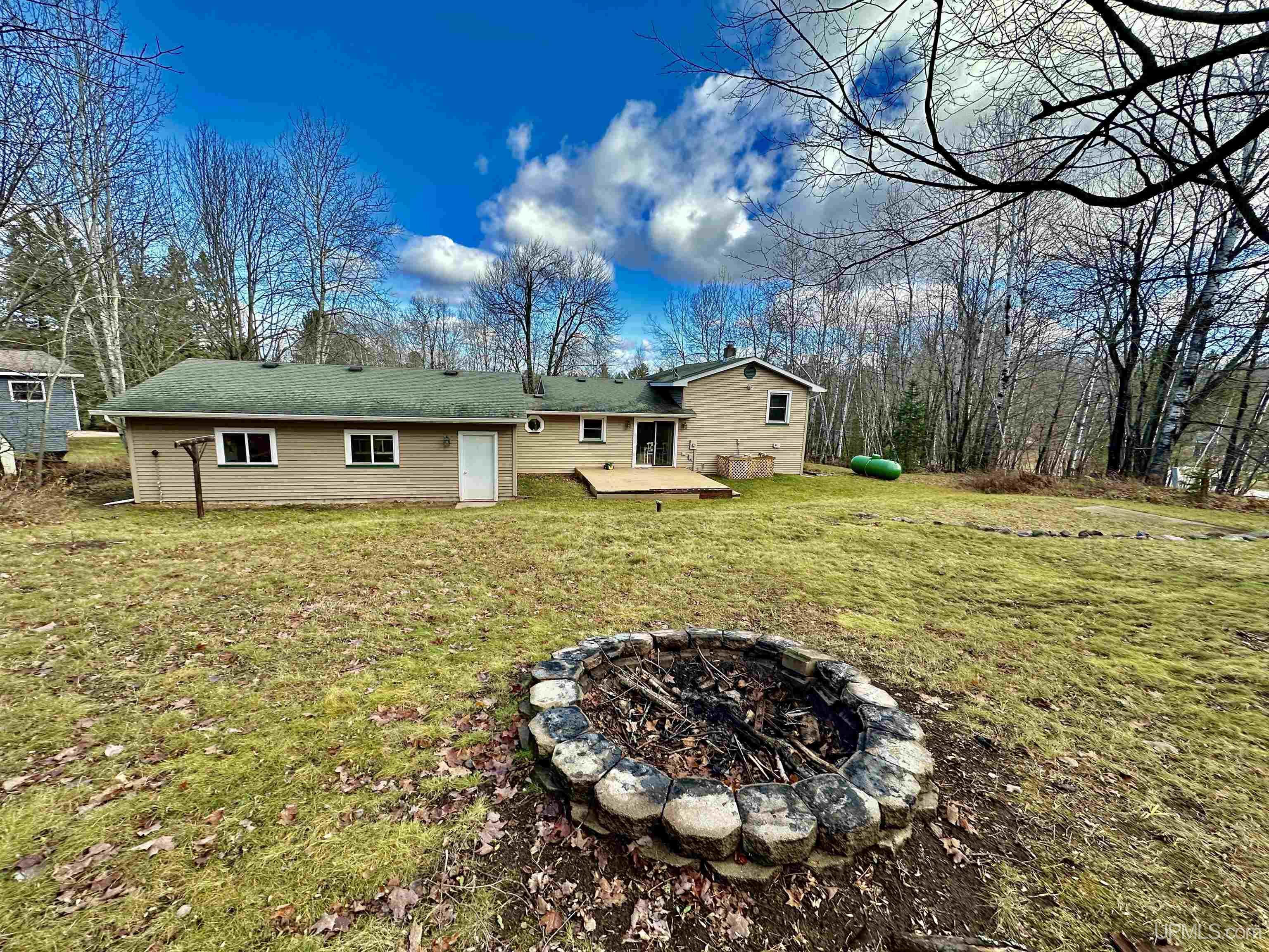 24 Partridge Lane Ishpeming, MI 49849 - Photo 5 of 65 Gallery Image 5