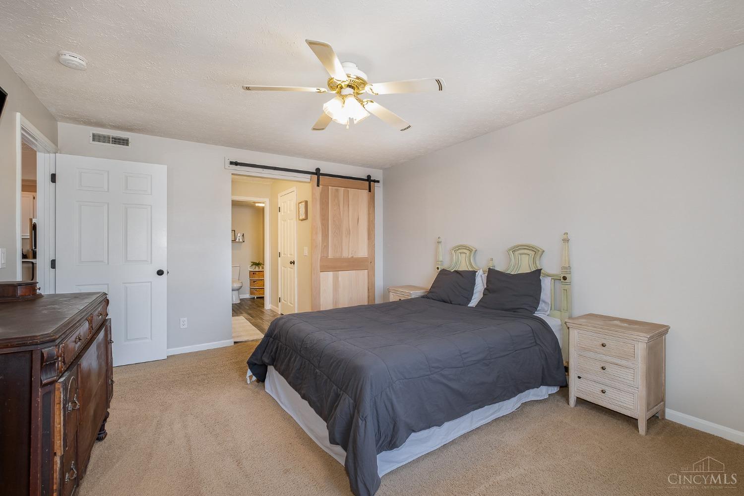 3541 Jessup Road, Unit 2D Cincinnati, OH 45239 - Photo 6 of 16