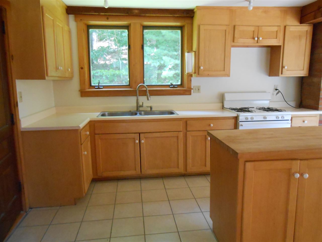 1911 East Hill Road Plainfield, VT 05667 - Photo 24 of 31