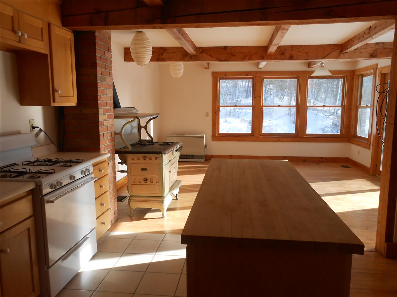 1911 East Hill Road Plainfield, VT 05667 - Photo 7 of 31