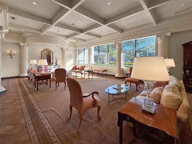 $220,000 | 6335 West Northwest Highway, Unit 1815, Dallas, TX 75225