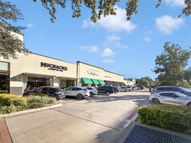 $220,000 | 6335 West Northwest Highway, Unit 1815, Dallas, TX 75225