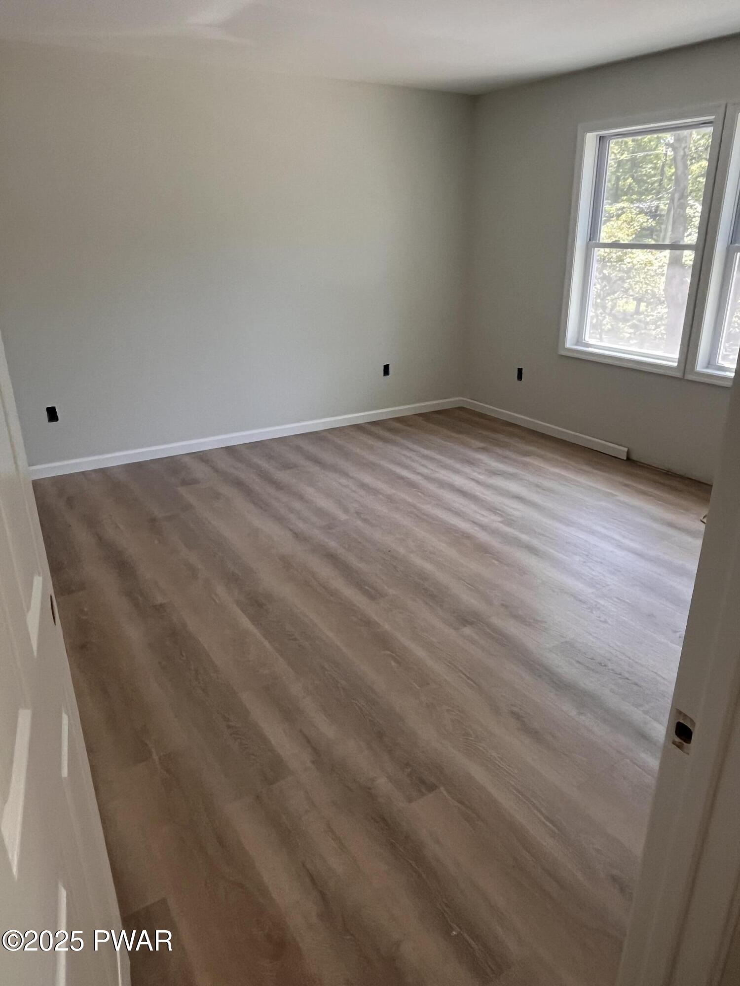 112 Cree Road Shohola, PA 18458 - Photo 5 of 16