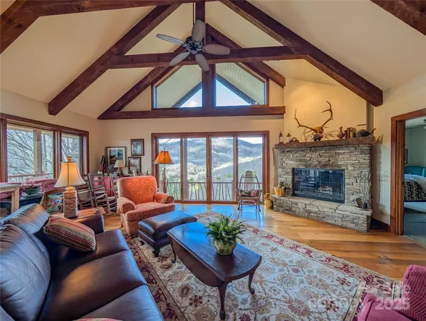 $799,000 | 72 Pilgrims Lane, Burnsville, NC 28714