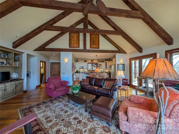 $799,000 | 72 Pilgrims Lane, Burnsville, NC 28714