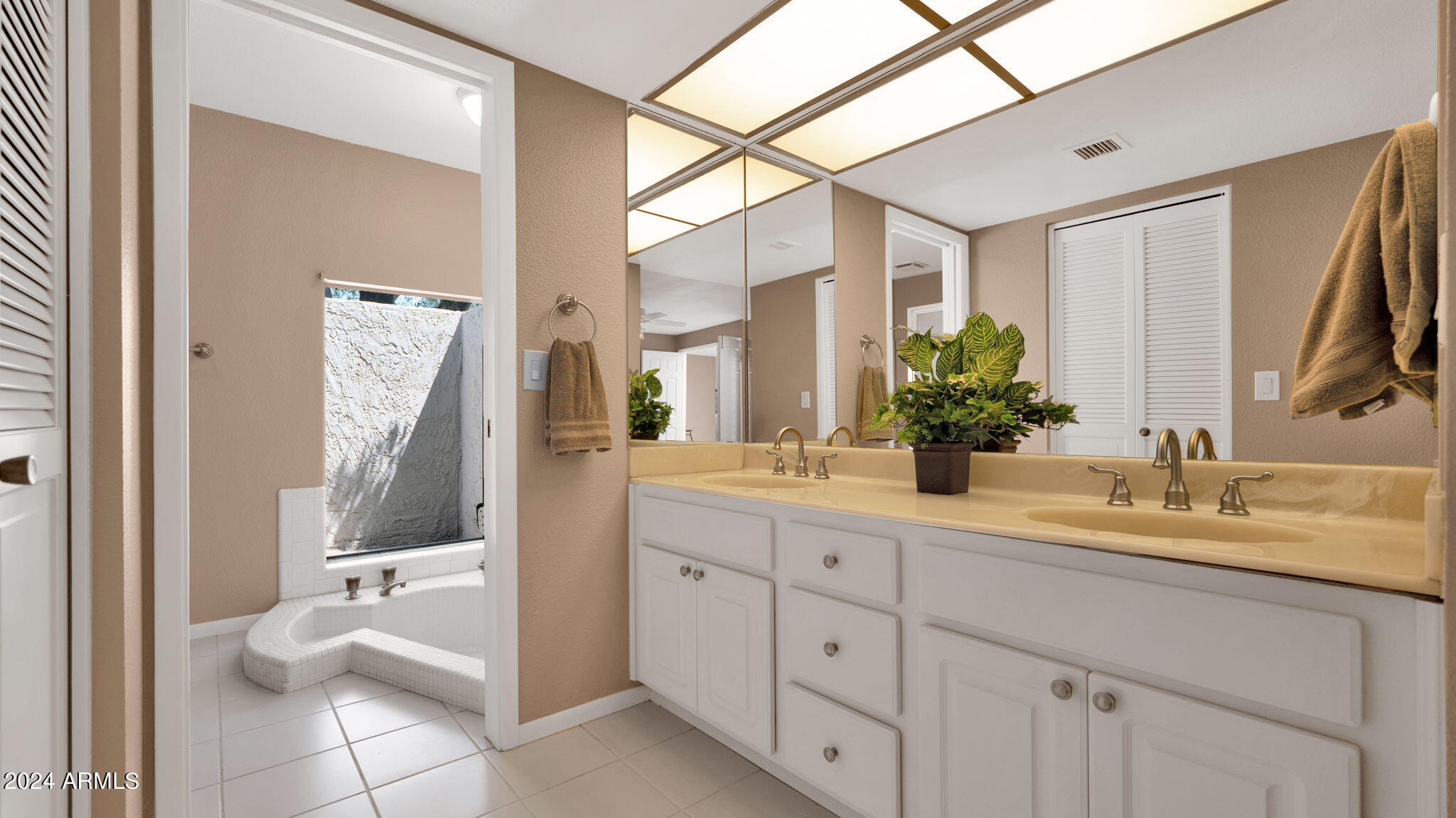 7819 East Vía Rio Scottsdale, AZ 85258 - Photo 25 of 42 25-web-or-mls-P1054149