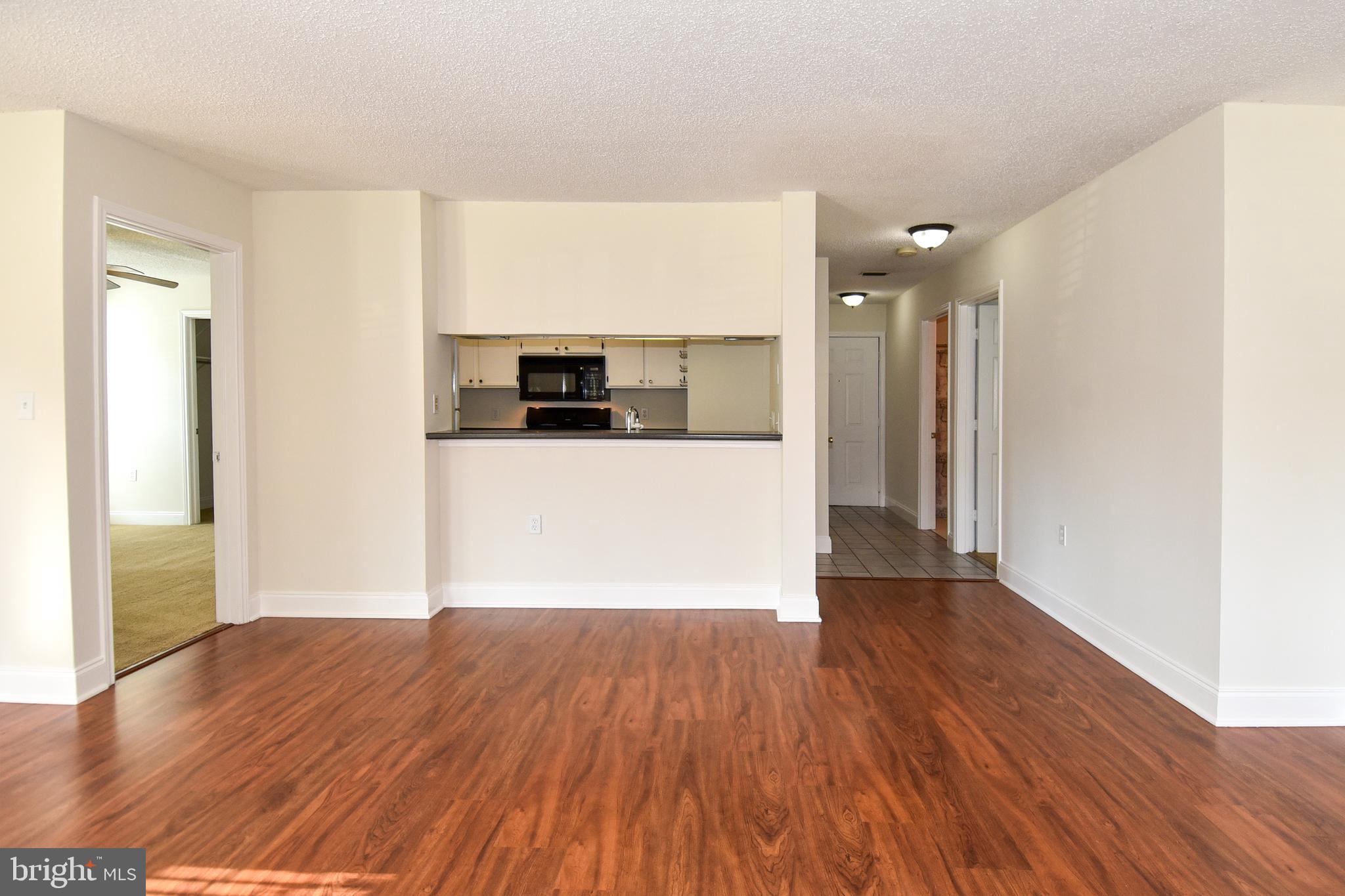 20952 Timber Ridge Terrace, Unit 102 Ashburn, VA 20147 - Photo 14 of 35