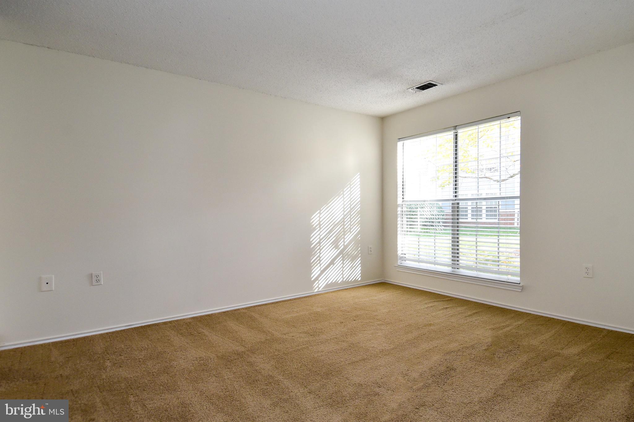 20952 Timber Ridge Terrace, Unit 102 Ashburn, VA 20147 - Photo 17 of 35