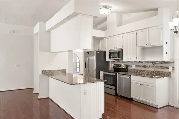 $429,000 | 931 Balsamina Drive, Brandon, FL 33510