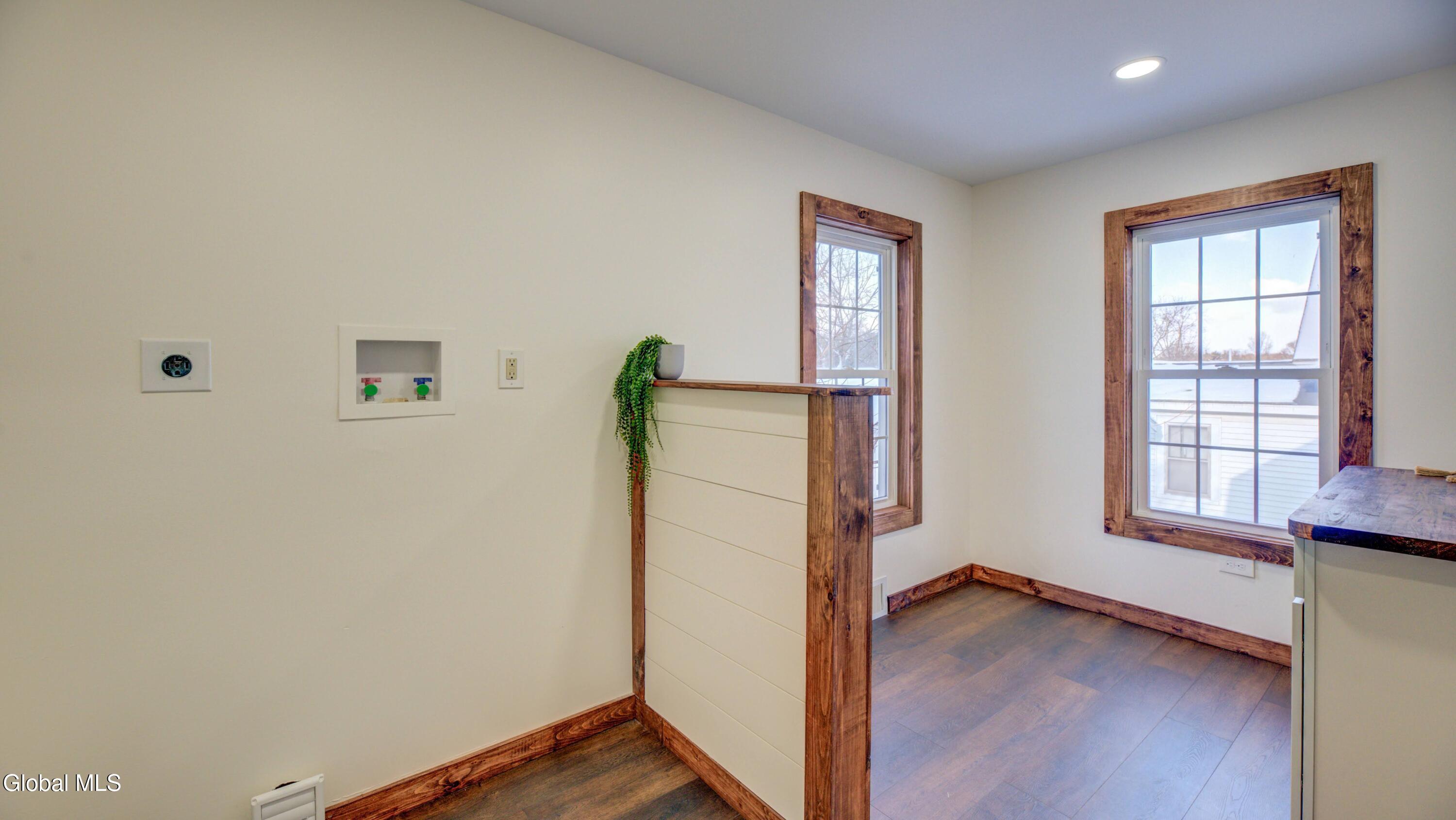 20 Spring Street Broadalbin, NY 12025 - Photo 22 of 47 20 Spring St-17