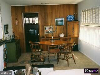 34 Spring Valley Road Levittown, PA 19056 - Photo 3 of 6 Gallery Image 3