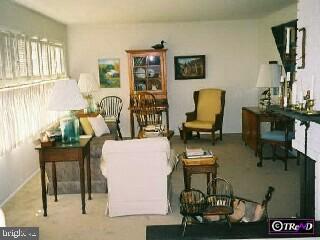 34 Spring Valley Road Levittown, PA 19056 - Photo 5 of 6 Gallery Image 5