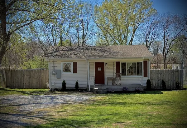 $214,900 | 2860 Old State Highway 11, Greenbrier, TN 37073