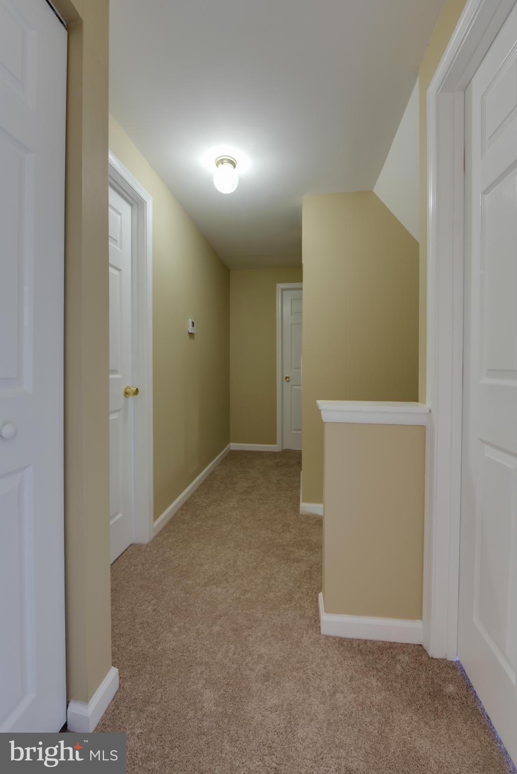 136 North Harrison Road Sterling, VA 20164 - Photo 22 of 26 Interior (General)