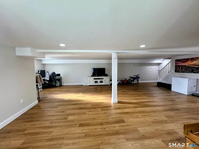 $499,000 | 3 Vine Street, Naugatuck, CT 06770