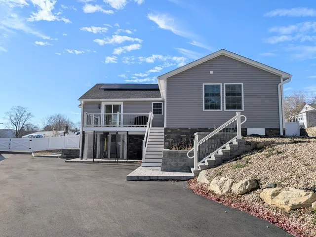 $499,000 | 3 Vine Street, Naugatuck, CT 06770