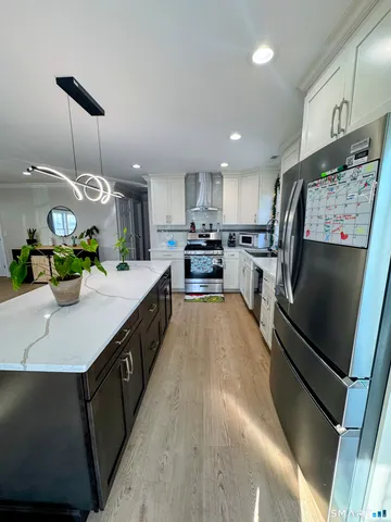 $499,000 | 3 Vine Street, Naugatuck, CT 06770