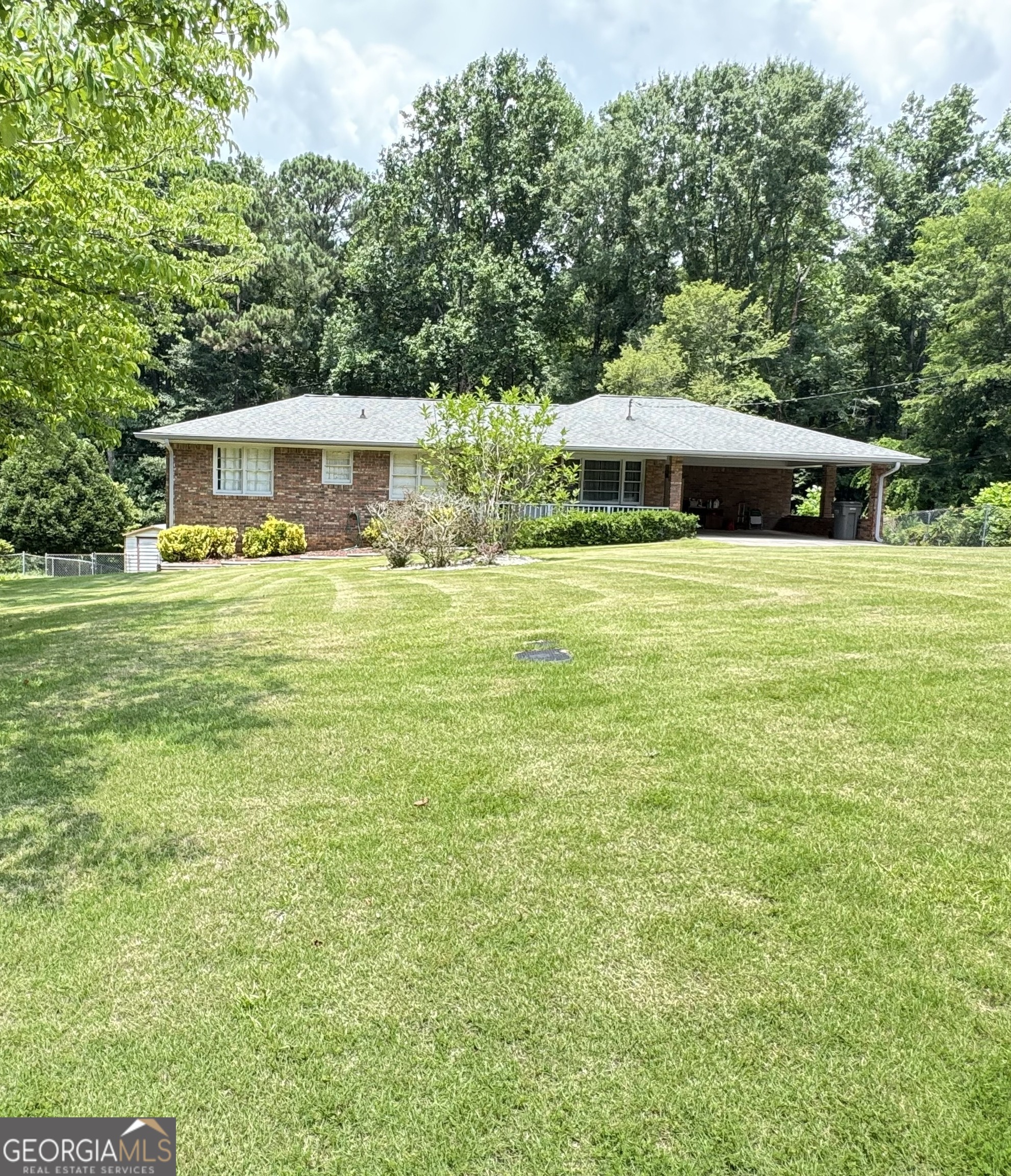 6136 Queens Road Douglasville, GA 30135 - Photo 4 of 24