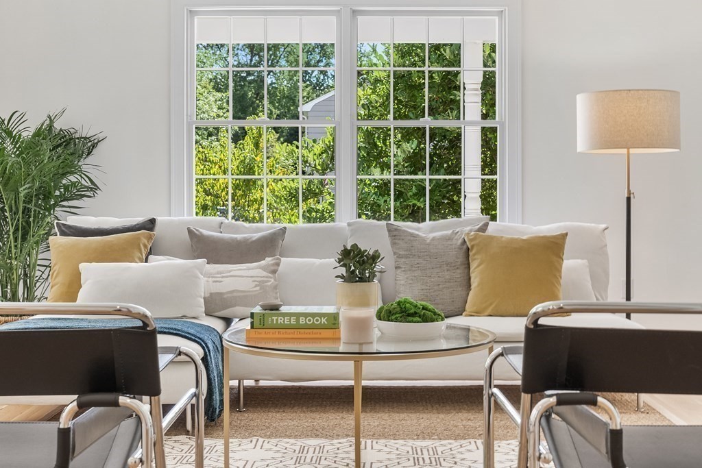 8 Linway Road Lincoln, MA 01773 - Photo 16 of 37