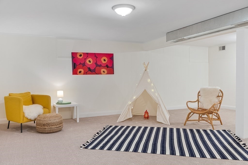 8 Linway Road Lincoln, MA 01773 - Photo 31 of 37