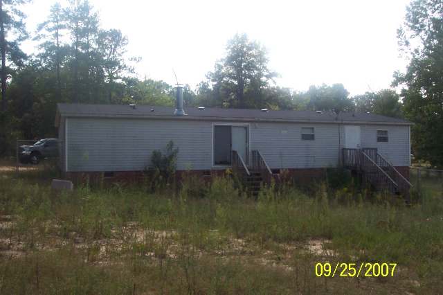 179 Lake Road Clinton, SC 29325 - Photo 2 of 12